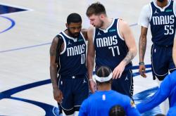 开云体育官网-包含江苏队鏖战魔术，东契奇统治全场的词条