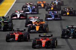 开云体育官网-红牛二队鏖战红牛车队，皮亚斯特里惊艳四座