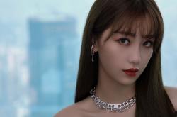 开云体育平台APP-绝杀！尤文奇迹之夜，沉默英雄奥亚尔萨瓦尔的致命呐喊