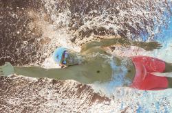 开云体育app-黑天鹅降临圣西罗，莱奥用教科书表演重写边锋定义