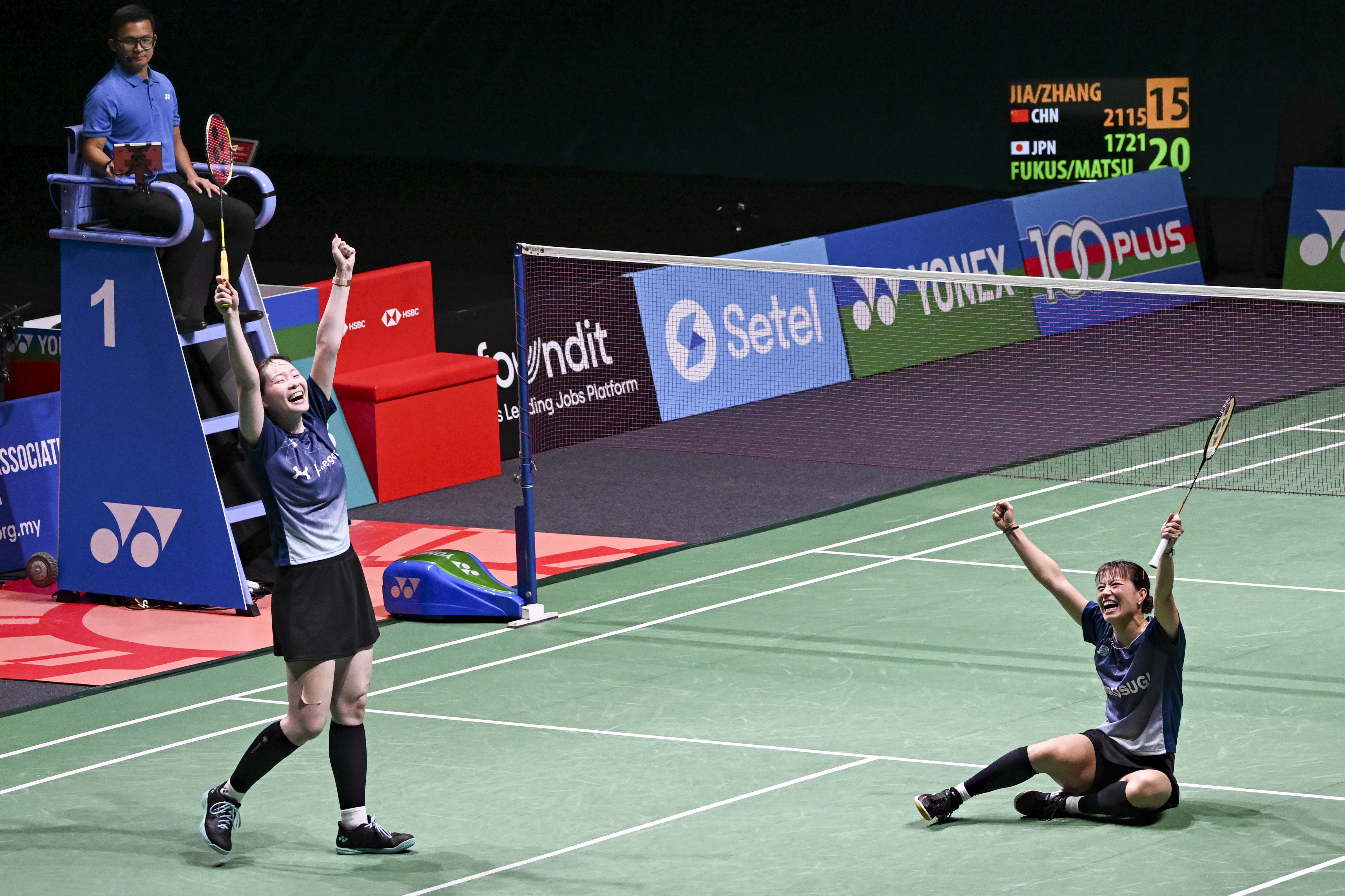 马来西亚羽毛球队轻取韩国羽毛球队，谌龙制霸全场的简单介绍