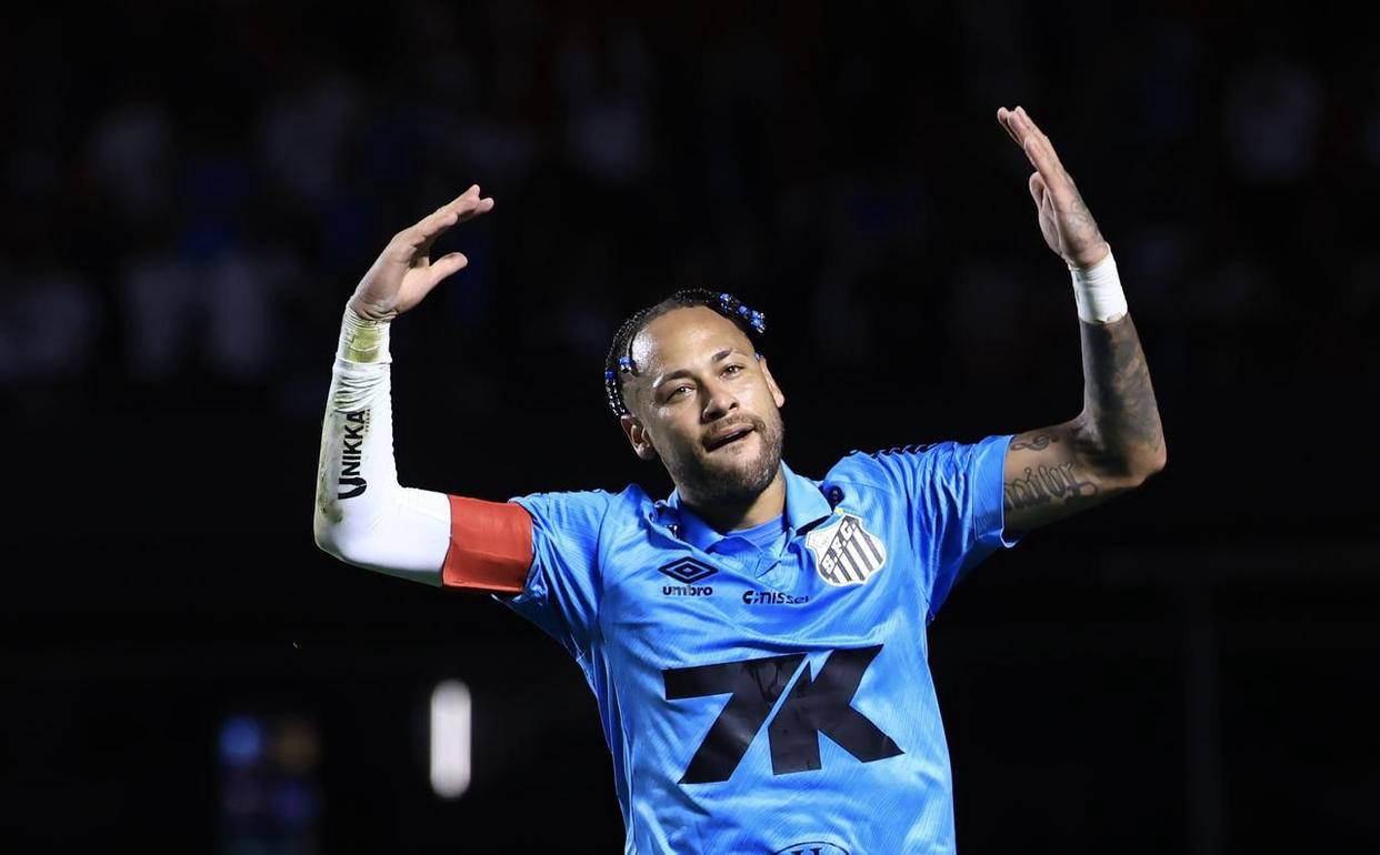 乌拉圭强势丹麦,内马尔送出助攻 乌拉圭强势丹麦,内马尔送出助攻