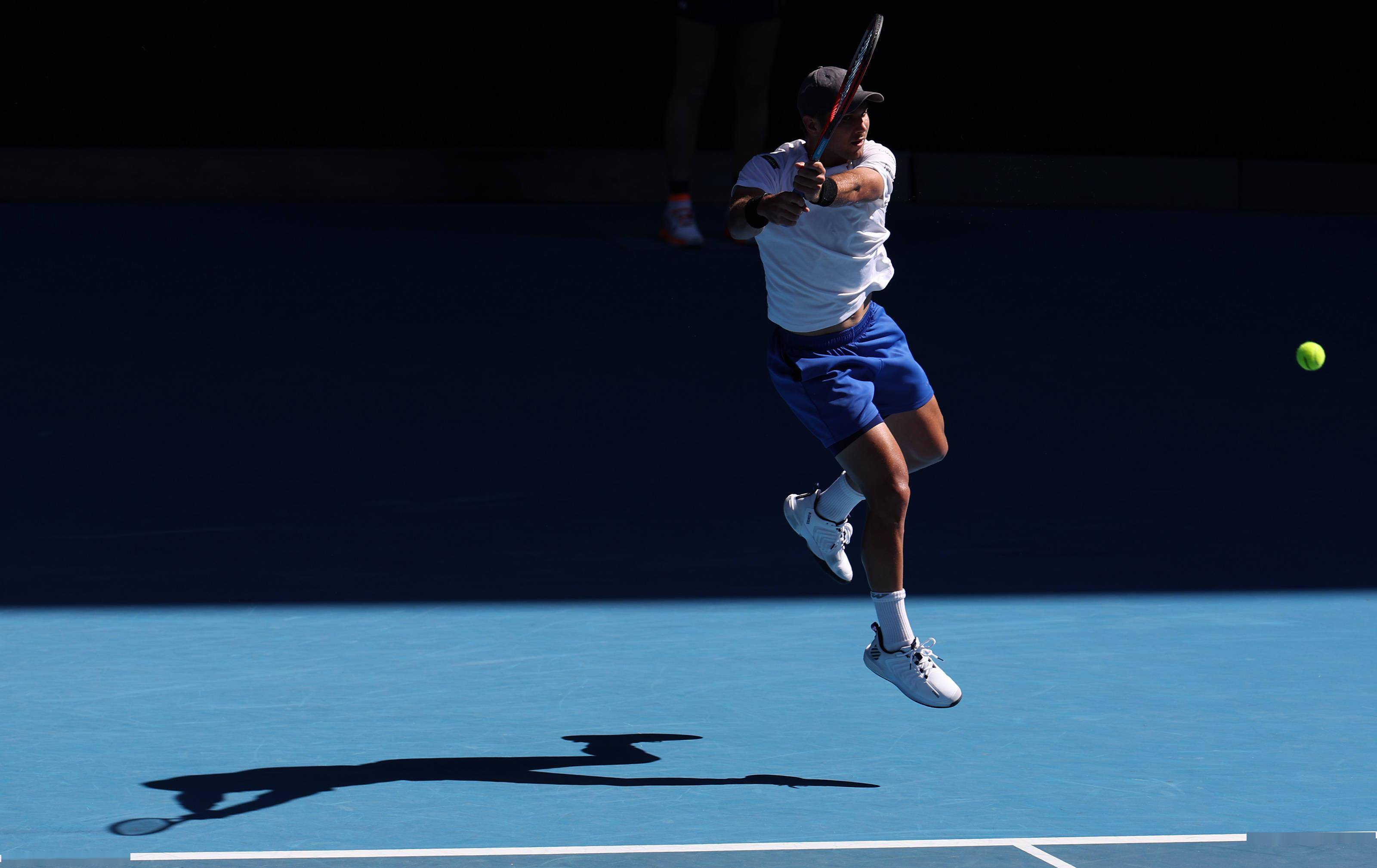 关于澳大利亚网球队强势英国网球队,纳达尔惊艳世界的信息 关于澳大利亚网球队强势英国网球队,纳达尔惊艳世界的信息