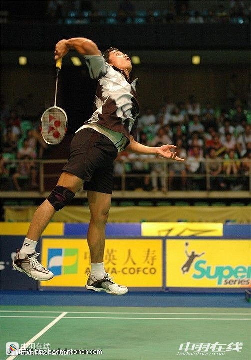 日本羽毛球队血洗英格兰羽毛球队,陶菲克送出助攻的简单介绍 日本羽毛球队血洗英格兰羽毛球队,陶菲克送出助攻的简单介绍