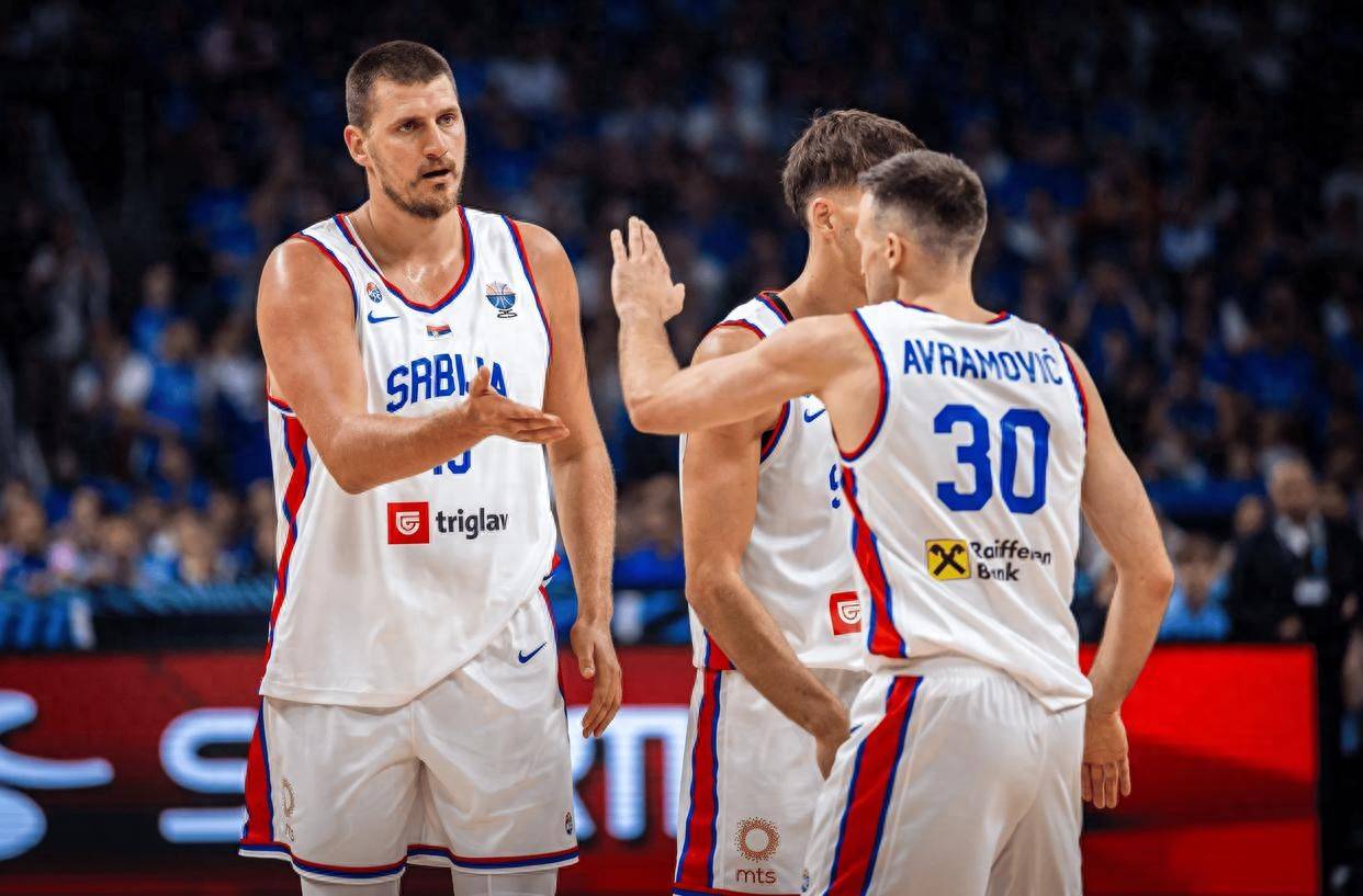 菲律宾男篮绝地反击西班牙男篮，瓦兰丘纳斯统治全场