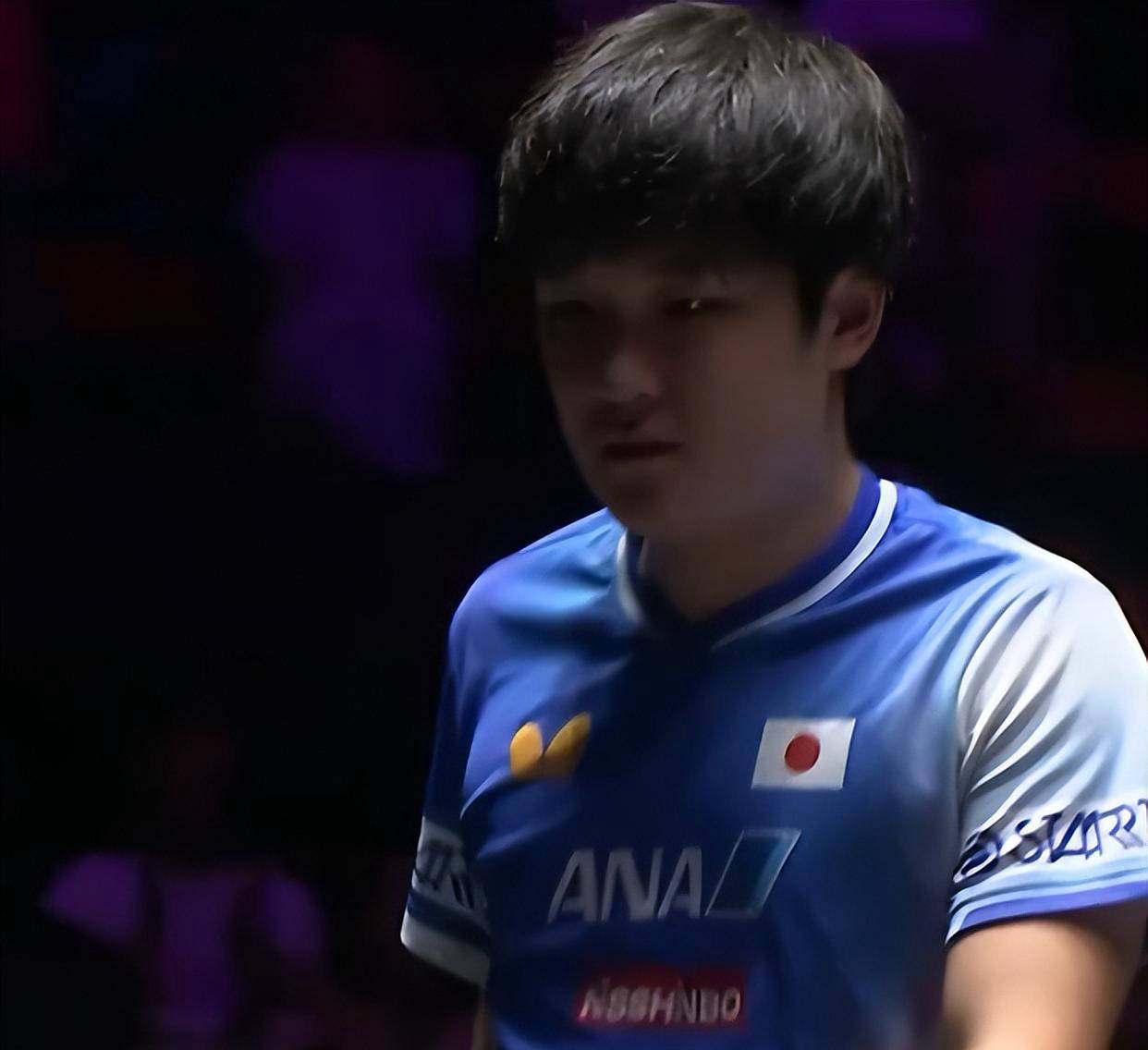 韩国乒乓球队险胜日本乒乓球队，张本智和完成帽子戏法