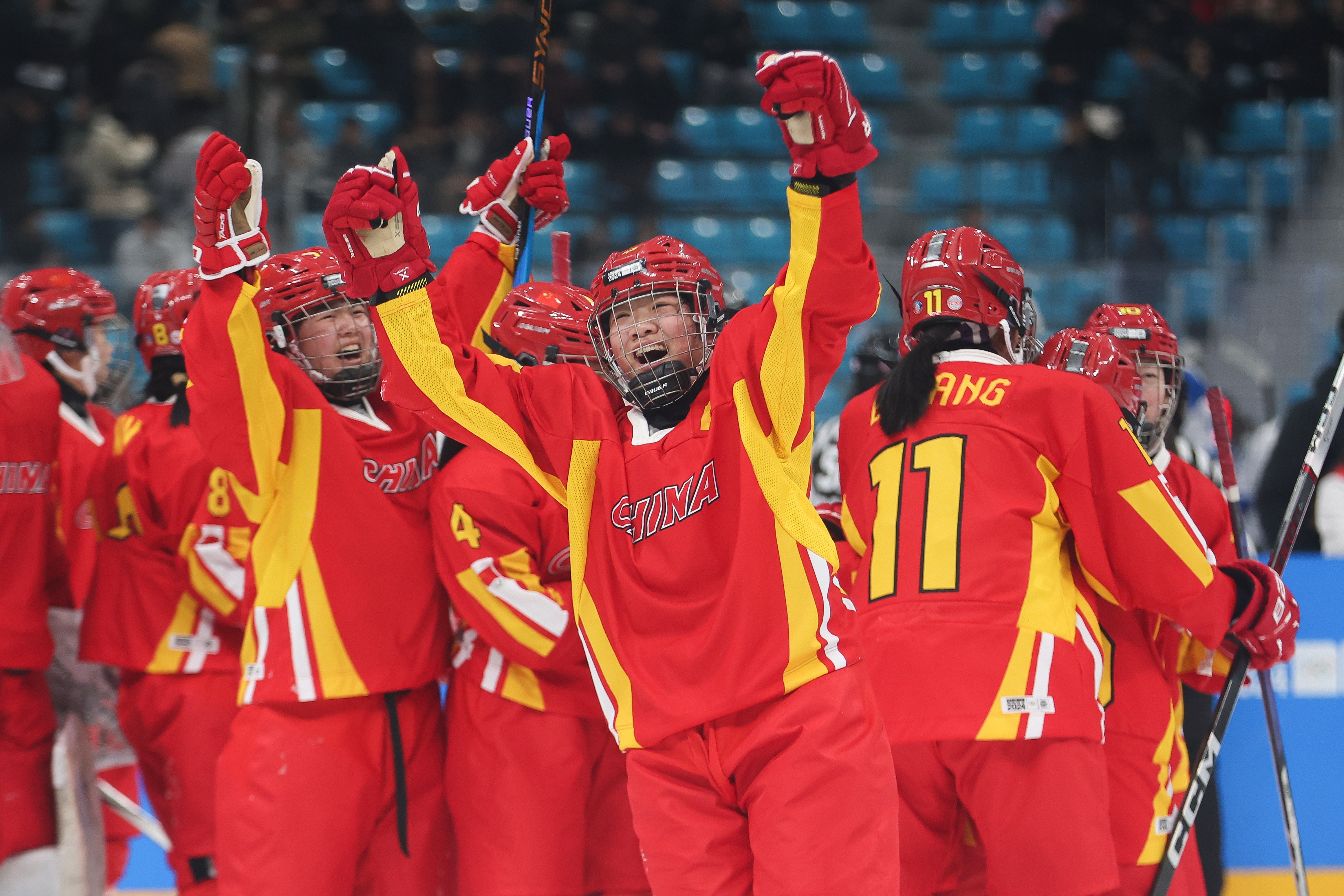 包含世界赛舞台,冰球代表国家出征荣耀的词条 包含世界赛舞台,冰球代表国家出征荣耀的词条