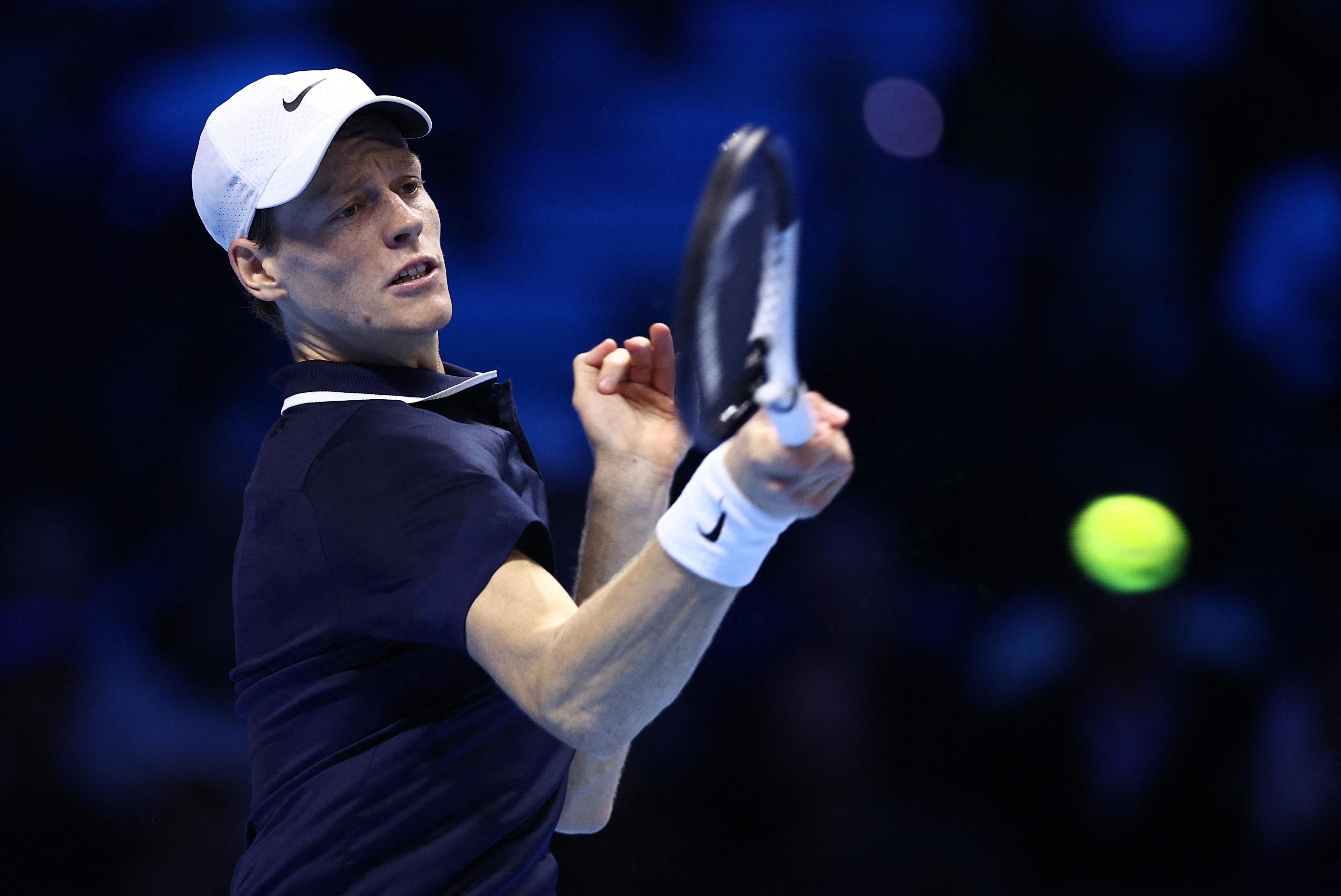 ATP总决赛翻盘拉沃尔杯，梅德韦杰夫关键制胜