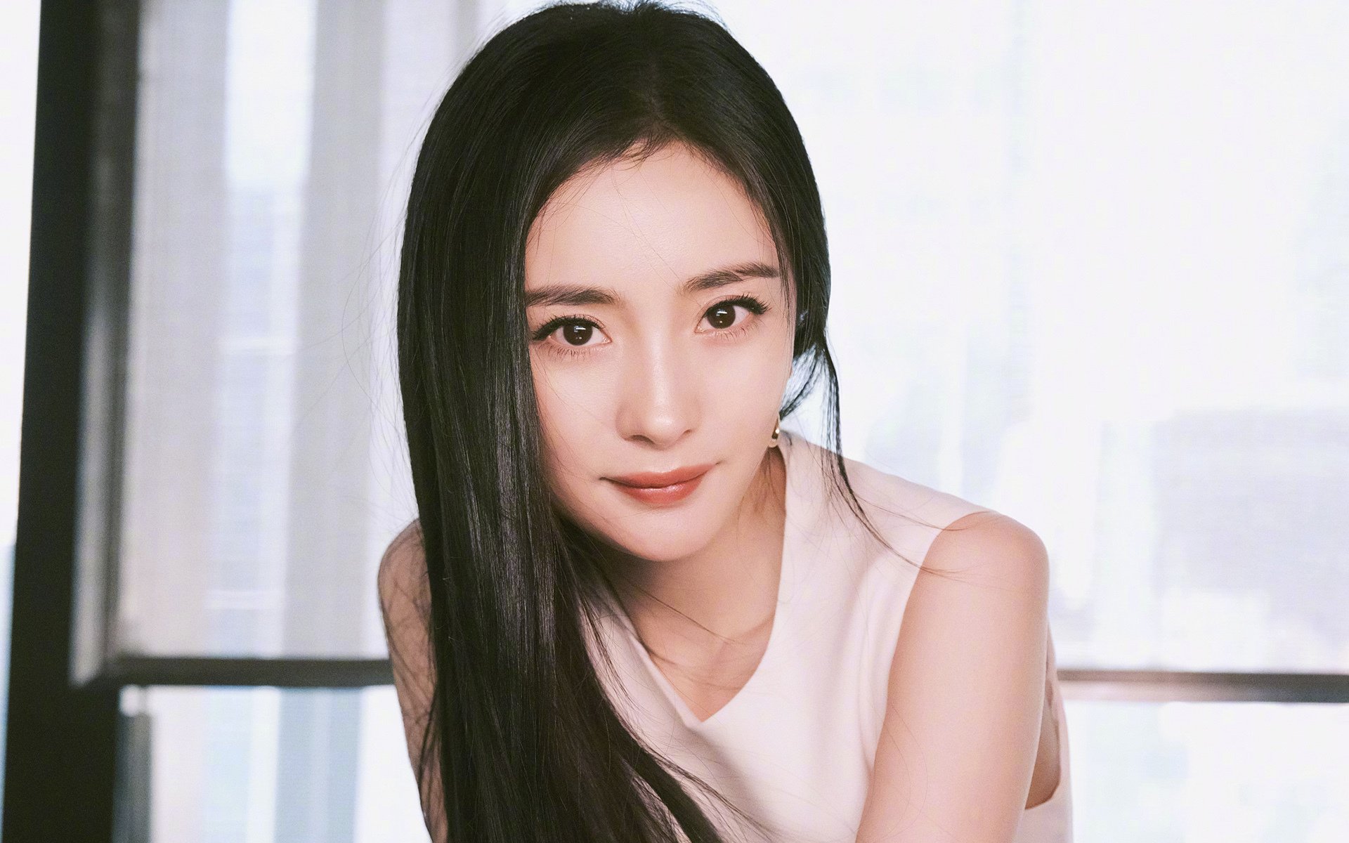 深圳队狂飙突袭密尔沃基！范弗利特53分神迹撕裂雄鹿防线